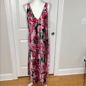 Frederick’s of Hollywood Slip Dress Size 1X Midi Rose Print Sleeveless V Neck